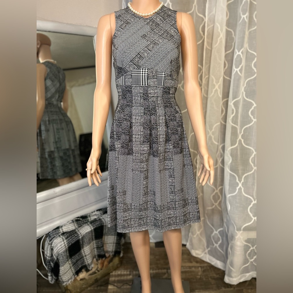 H&M Black and Gray Patterned Midi Dress